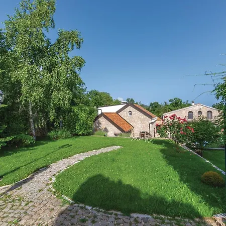 Stunning Home In Cista Velika With Wifi Velika Cista (Split-Dalmatia)