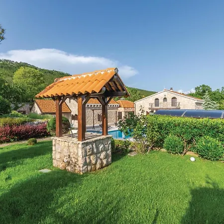 Holiday home Stunning Home In Cista Velika With Wifi *