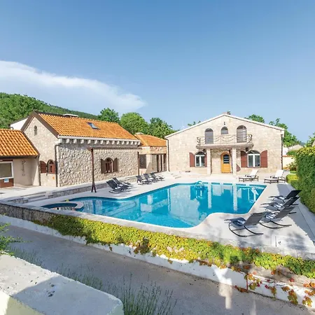 Holiday home Stunning Home In Cista Velika With Wifi Velika Cista (Split-Dalmatia)