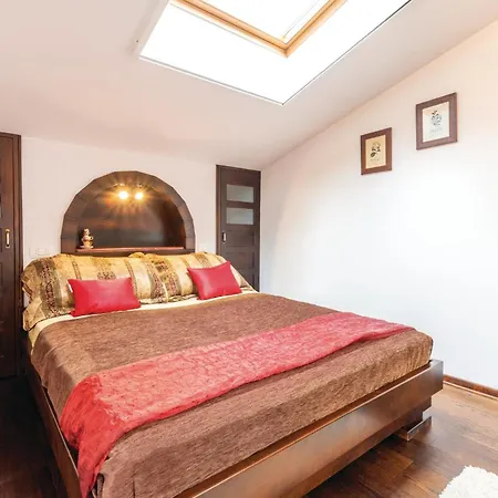 Stunning Home In Cista Velika With Wifi